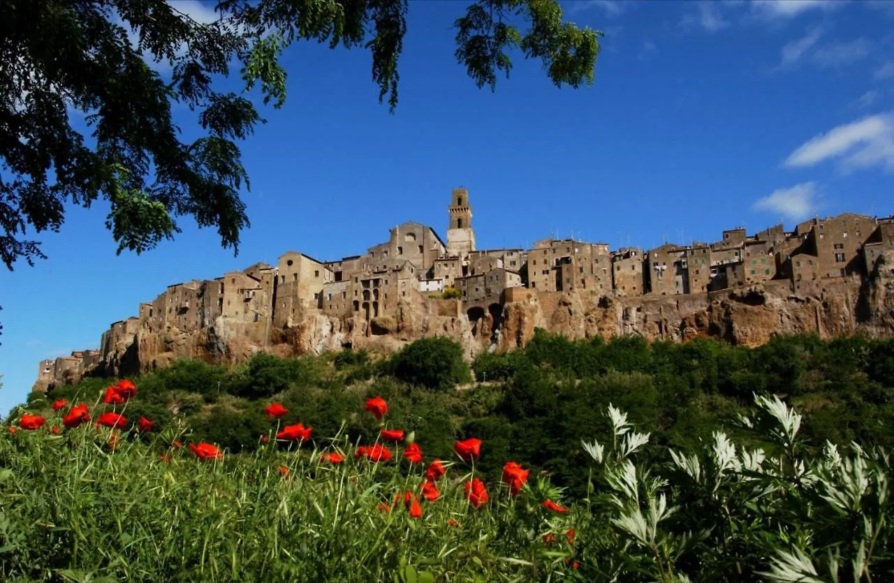 Willa Gufo Pitigliano 0*,  Włochy